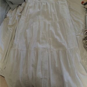 Uniqlo White Tiered Maxi Skirt